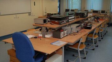 Physical Laboratory I - Electricity and Magnetism