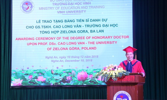 Rector of the University of Vinh